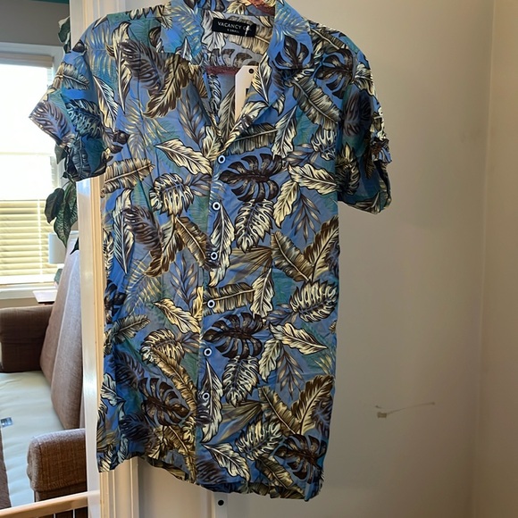 SWIM SUIT COVERUP BY VACANCY CO. SIZE XS. NWT. - Picture 1 of 7